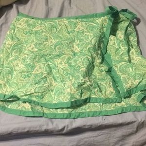 Green express shorts/skirt